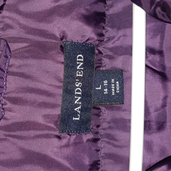 Lands End women's dark purple quilted vest. New without tags. Size Lg 14-16 - Picture 3 of 6